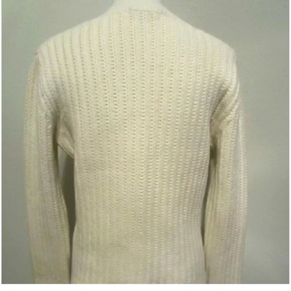Authentic Gucci Cashmere Sweater - Picture 2 of 8